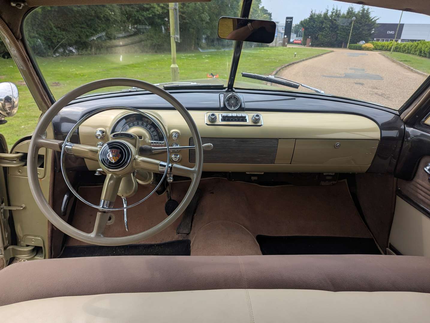 <p>1948 OLDSMOBILE 98</p>