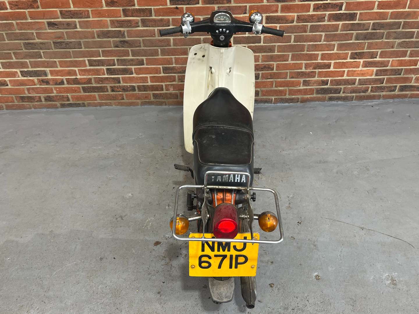 <p>1976 YAMAHA 75</p>