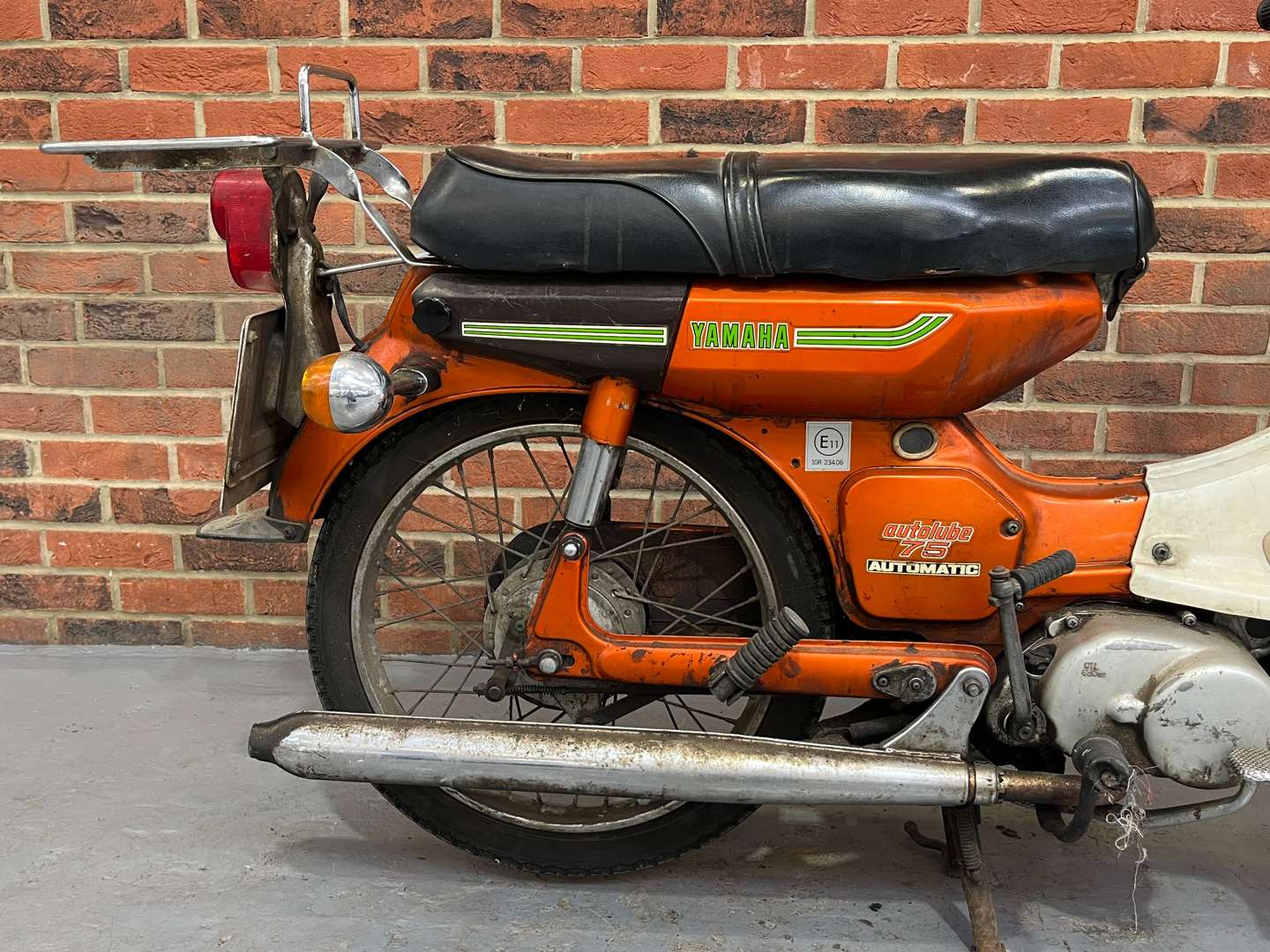 <p>1976 YAMAHA 75</p>