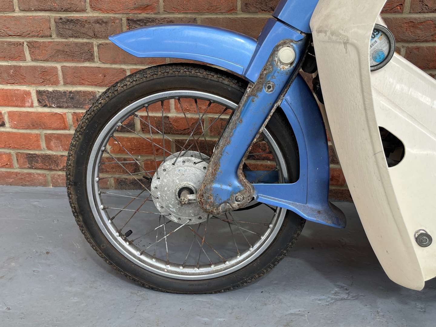 <p>1984 HONDA C 90 E</p>