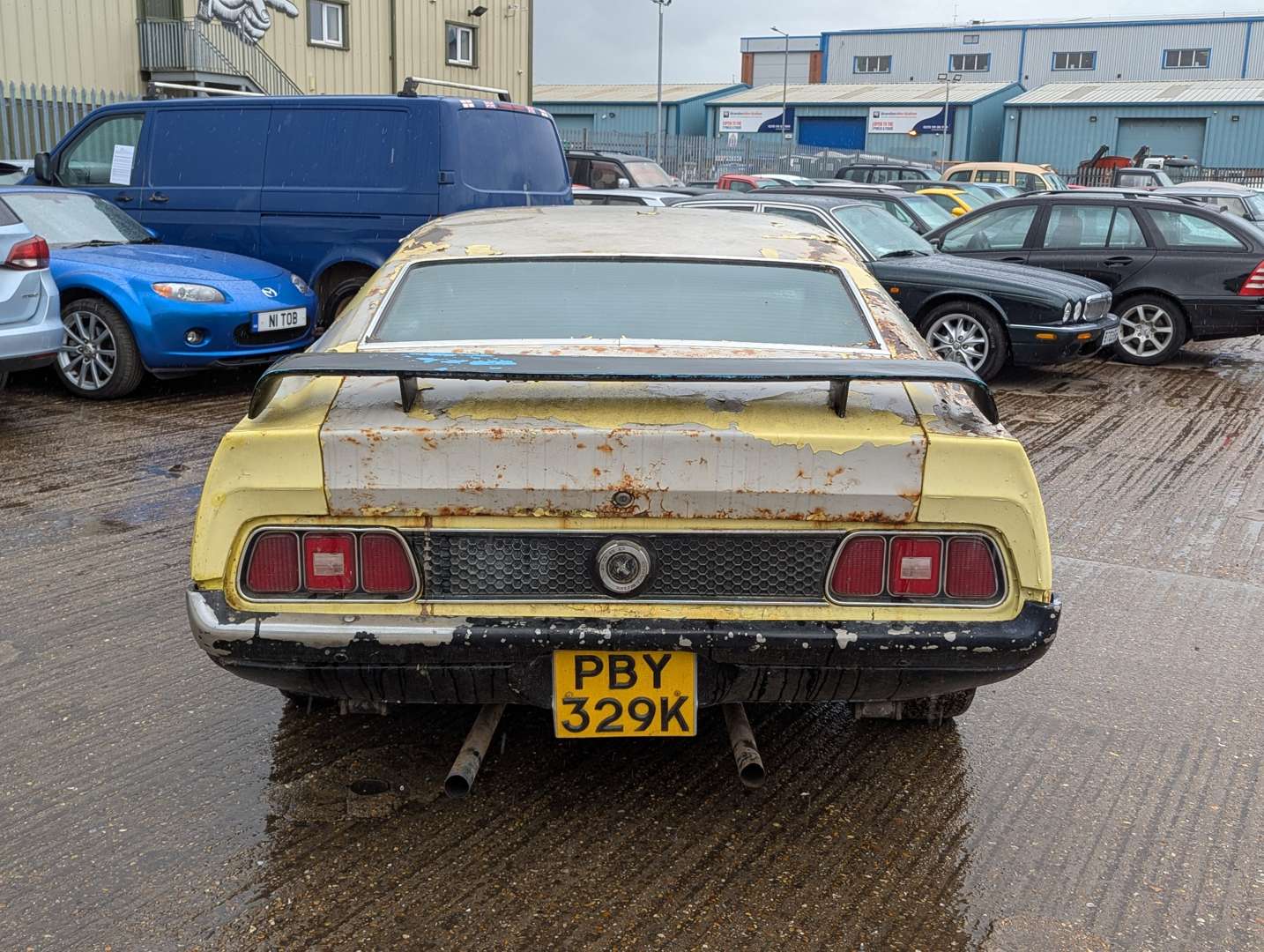 <p>1972 FORD MUSTANG COUPE LHD</p>