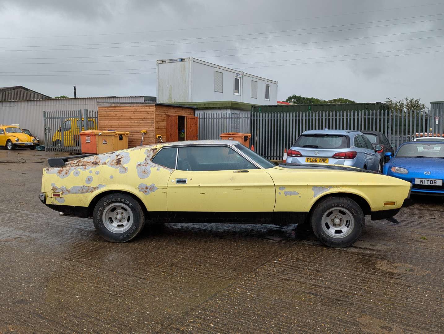 <p>1972 FORD MUSTANG COUPE LHD</p>