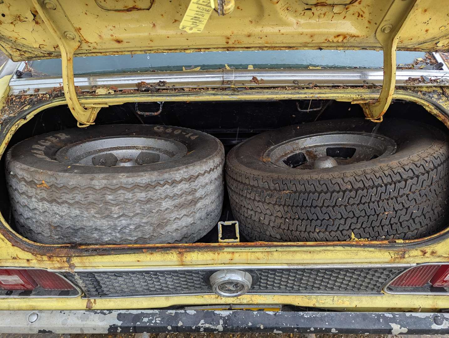 <p>1972 FORD MUSTANG COUPE LHD</p>