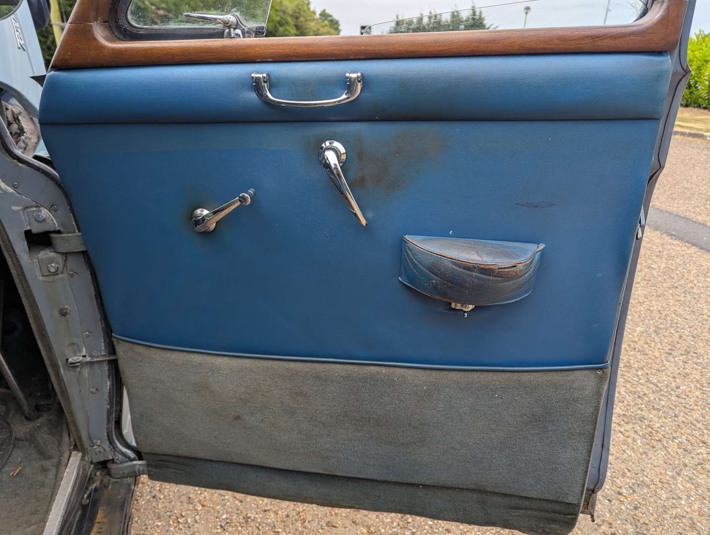 <p>1963 ROVER P4 95</p>