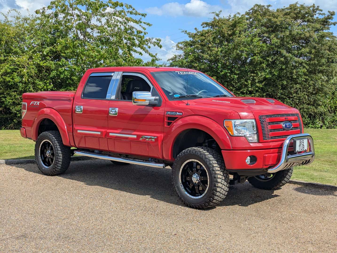 <p>2010 FORD F150 5.4 V8 PICK-UP LHD</p>