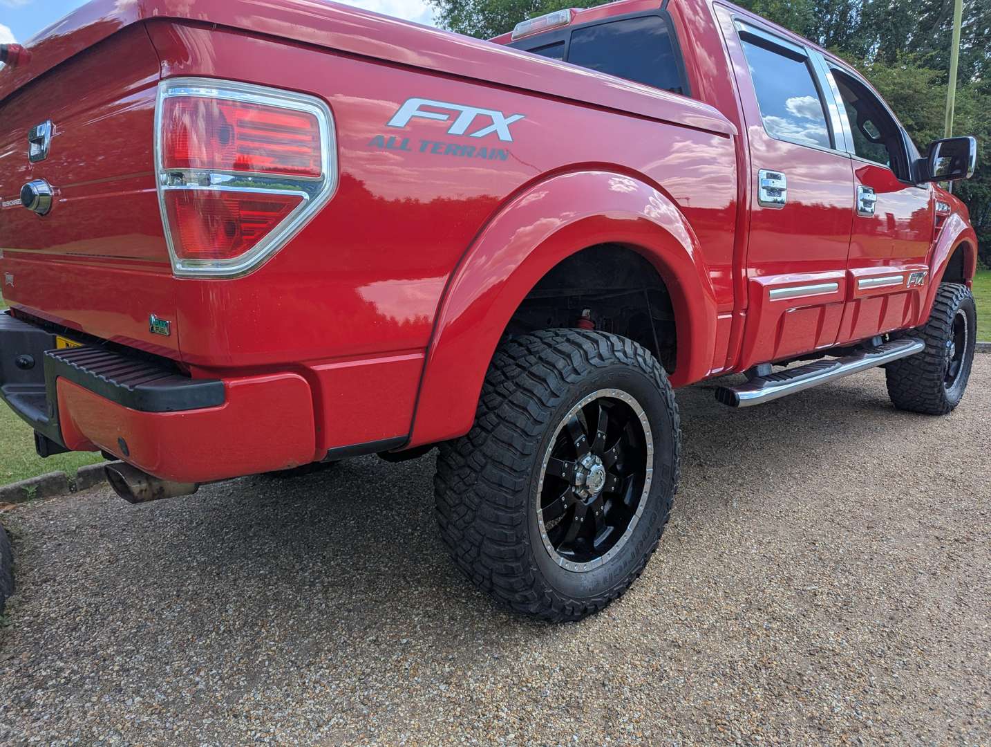 <p>2010 FORD F150 5.4 V8 PICK-UP LHD</p>