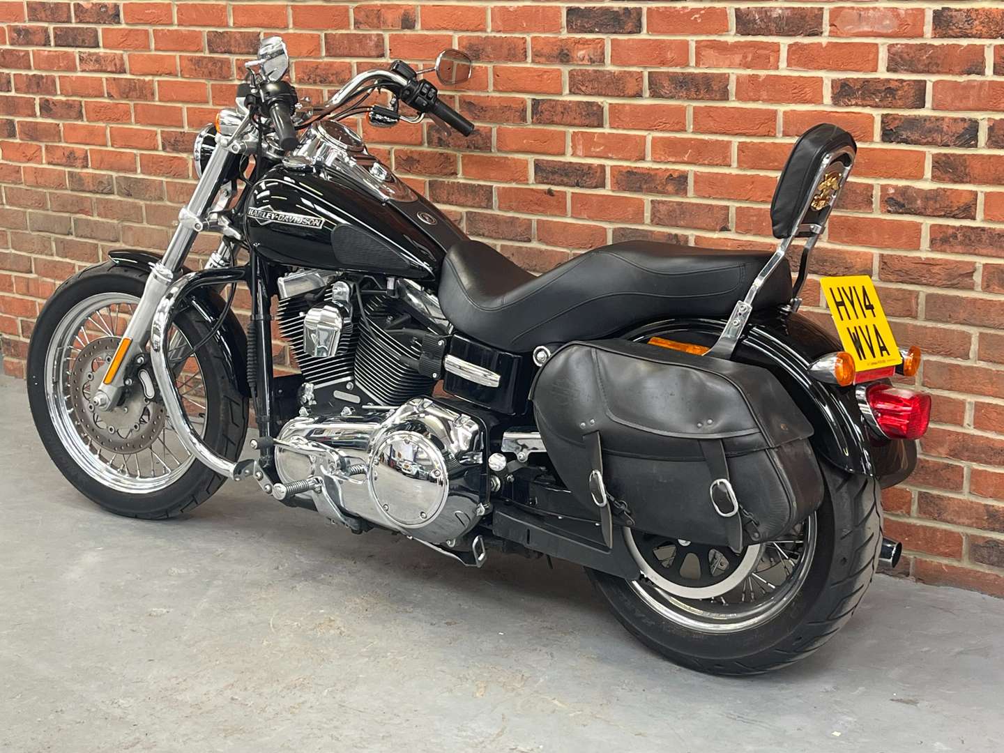 <p>2014 HARLEY DAVIDSON SUPER GLIDE CUSTOM FXDC</p>