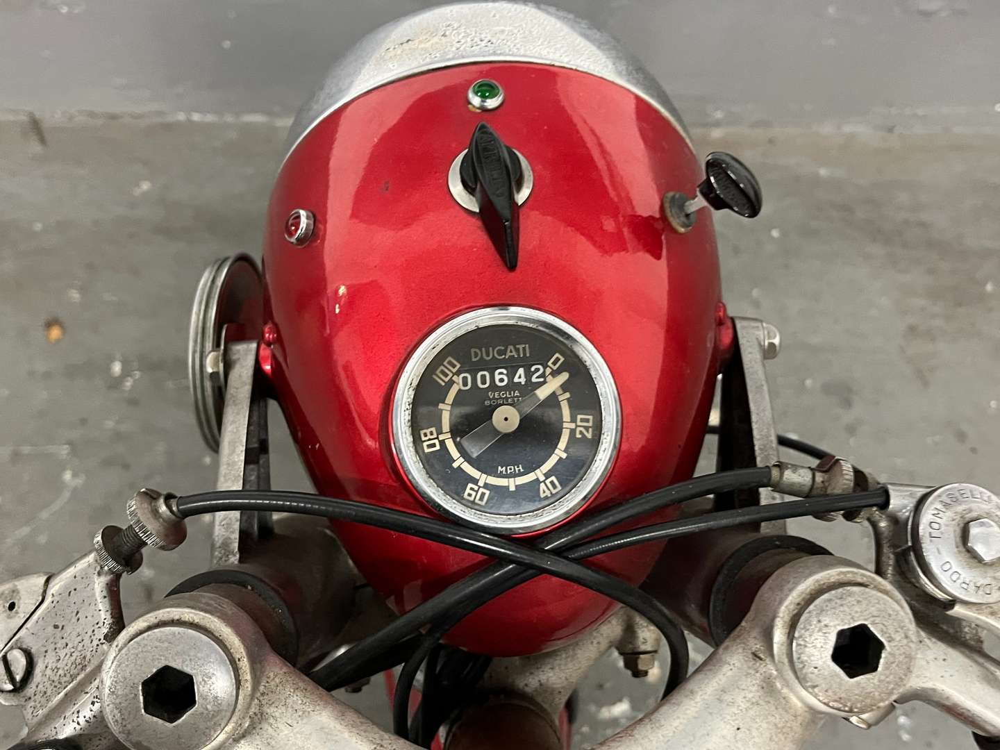 <p>1960 DUCATI ELITE 200CC</p>