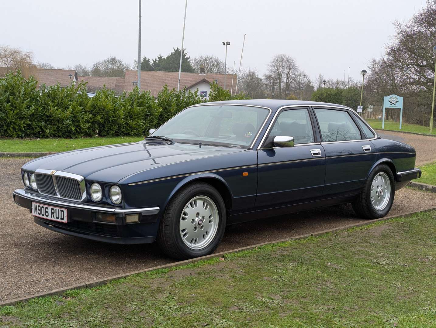 <p>1994 JAGUAR&nbsp;XJ6 GOLD 3.2 AUTO</p>