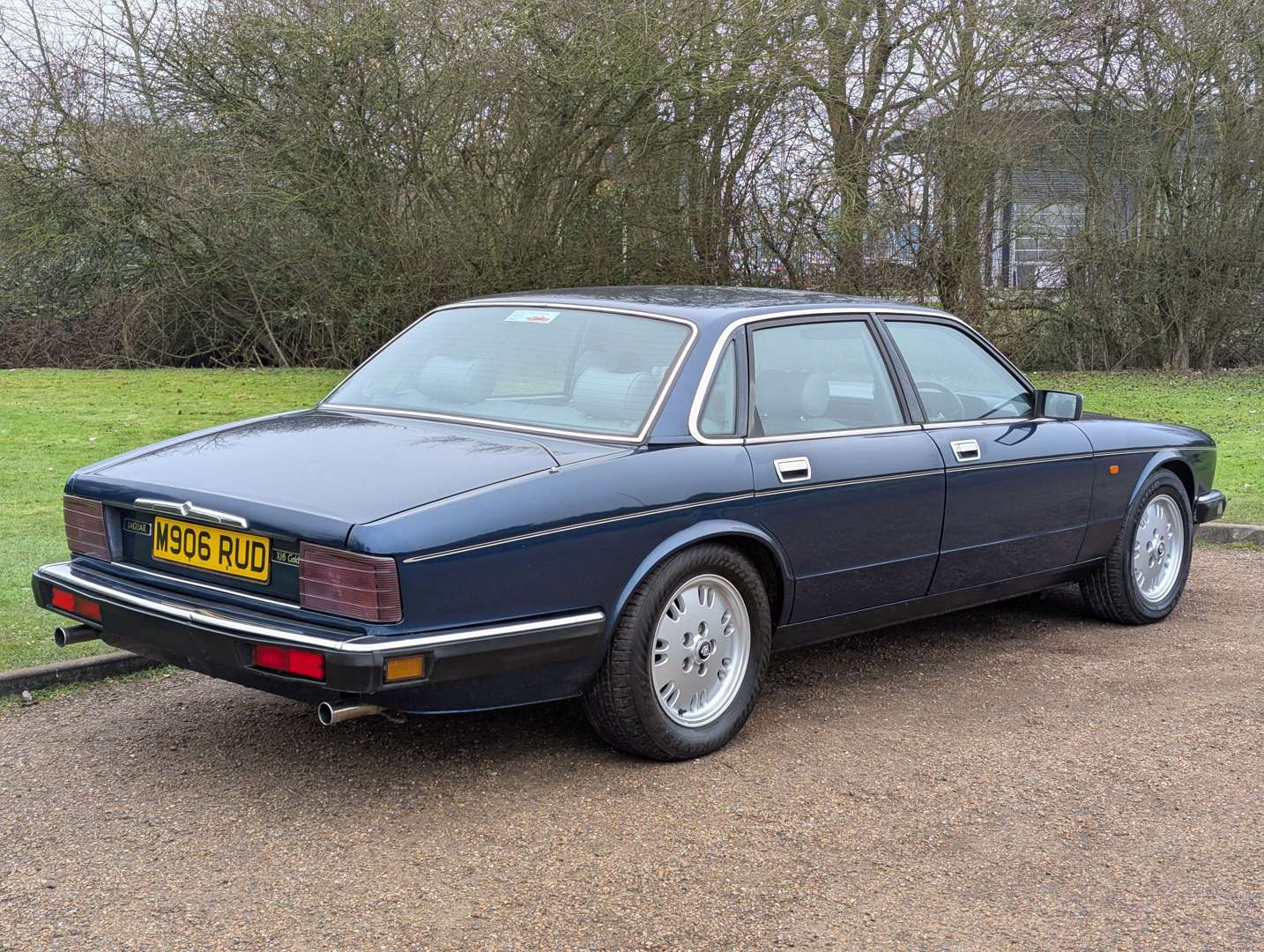 <p>1994 JAGUAR&nbsp;XJ6 GOLD 3.2 AUTO</p>