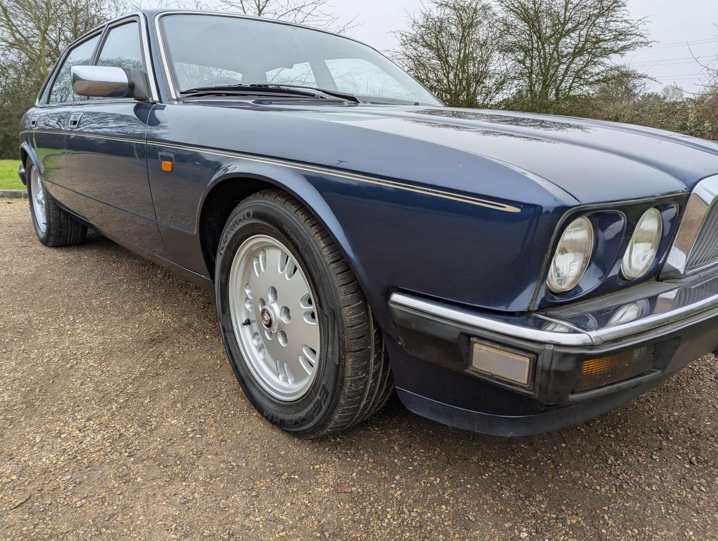 <p>1994 JAGUAR&nbsp;XJ6 GOLD 3.2 AUTO</p>
