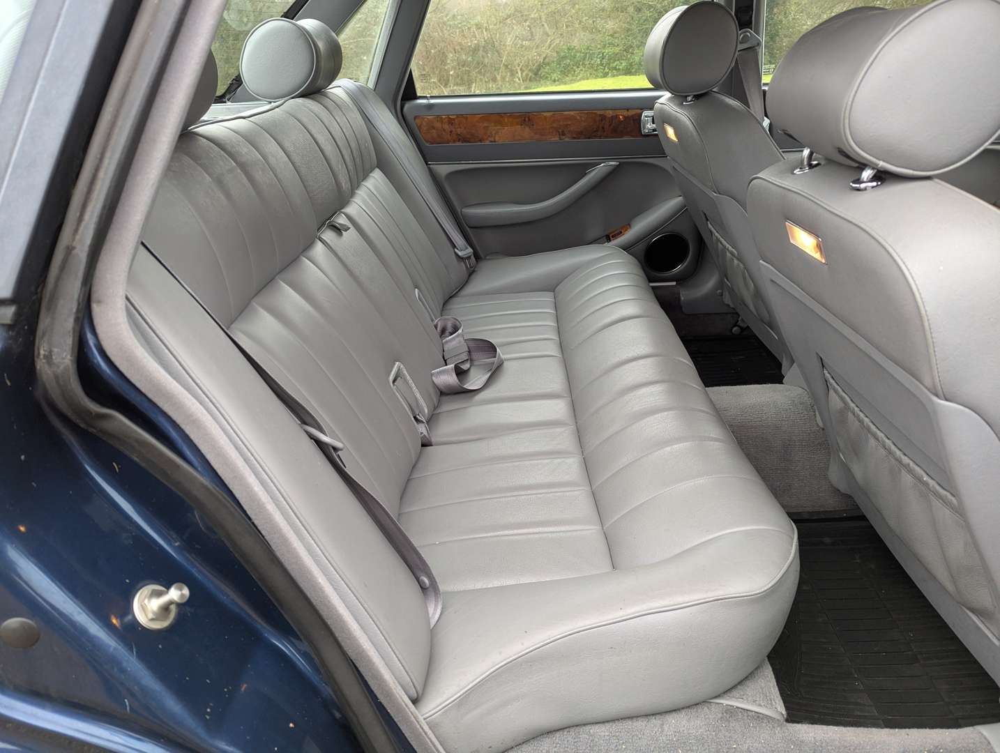 <p>1994 JAGUAR&nbsp;XJ6 GOLD 3.2 AUTO</p>