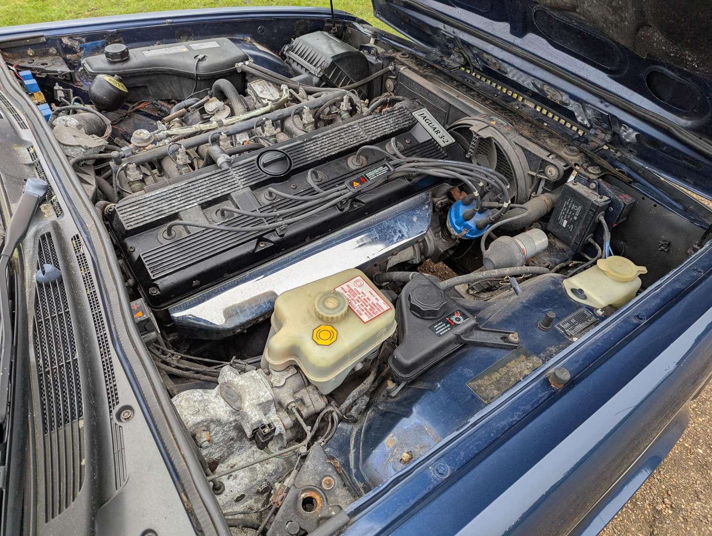 <p>1994 JAGUAR&nbsp;XJ6 GOLD 3.2 AUTO</p>