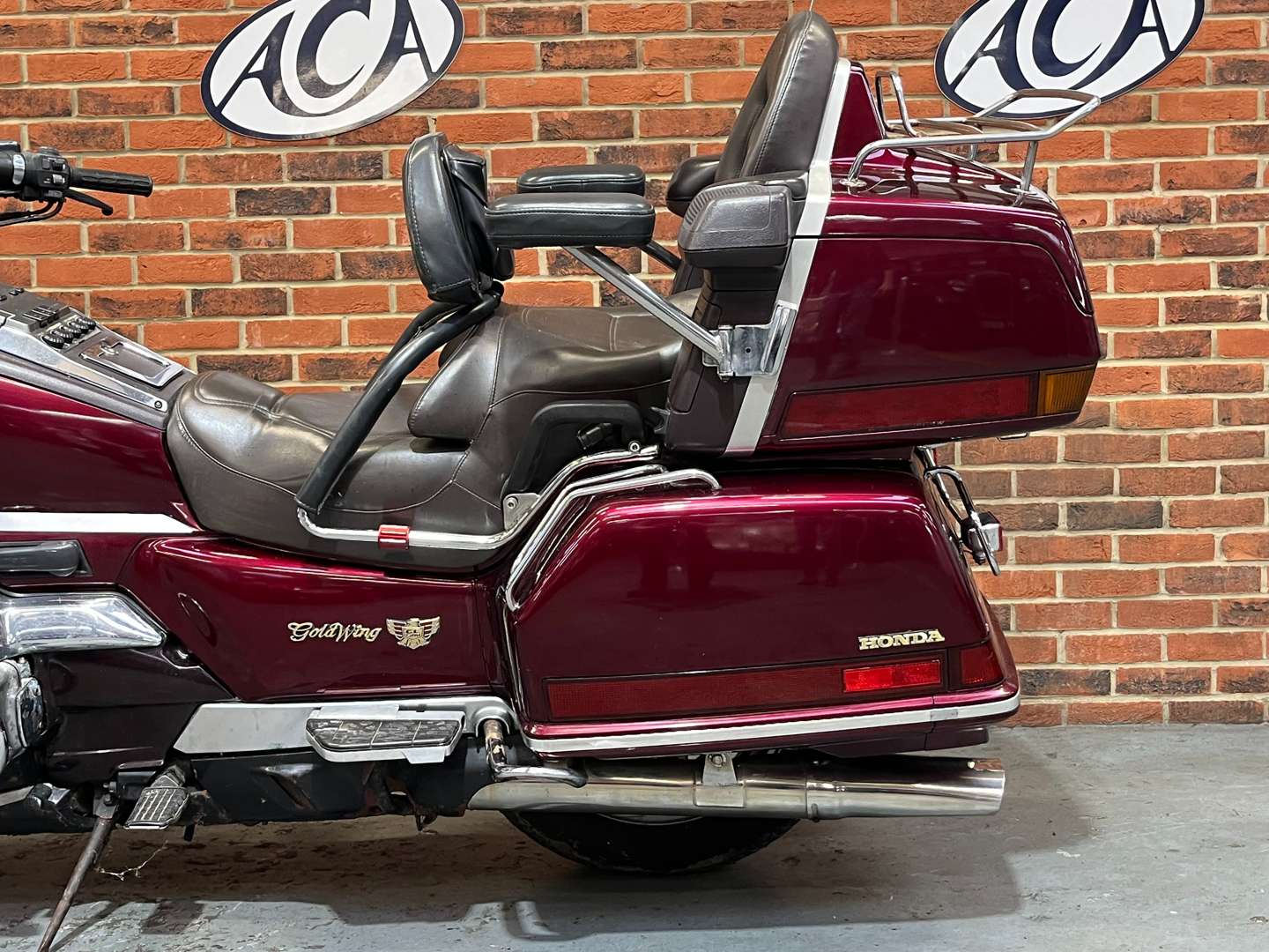 <p>1990 HONDA GOLDWING GL1500</p>