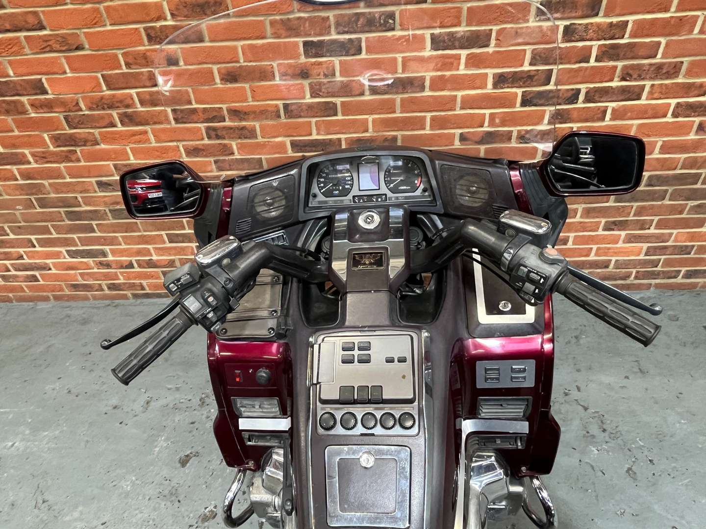 <p>1990 HONDA GOLDWING GL1500</p>