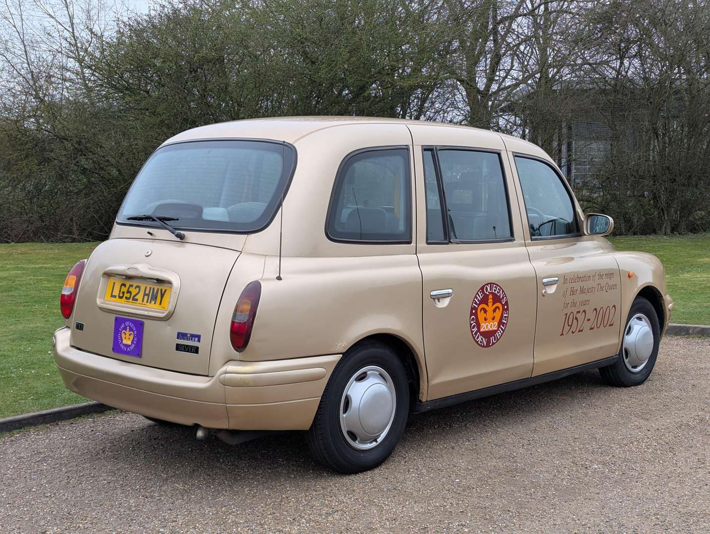 <p>2002 LONDON TAXIS INT TXII SILVER AUTO</p>