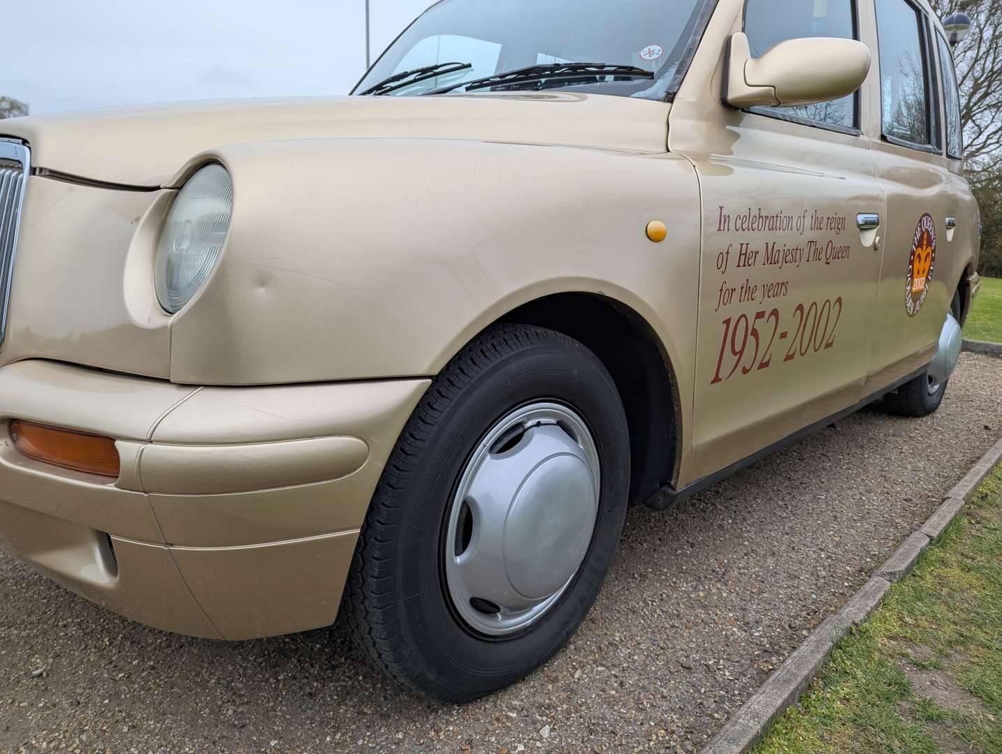 <p>2002 LONDON TAXIS INT TXII SILVER AUTO</p>