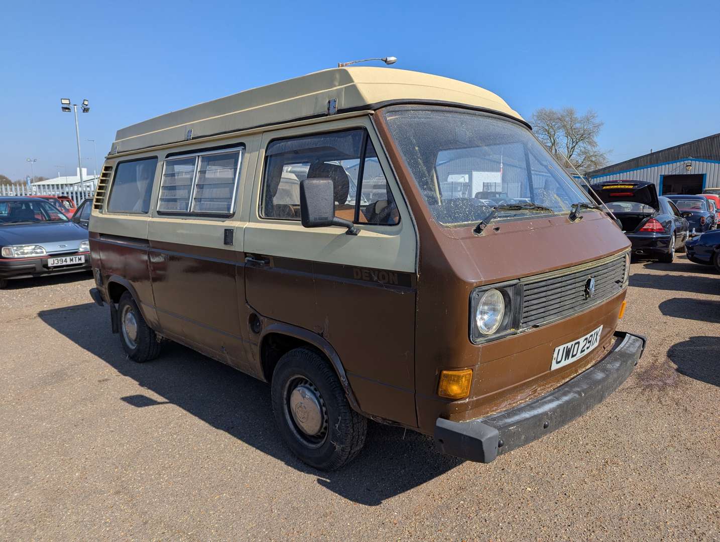 <p>1981 VW T25 CAMPER</p>