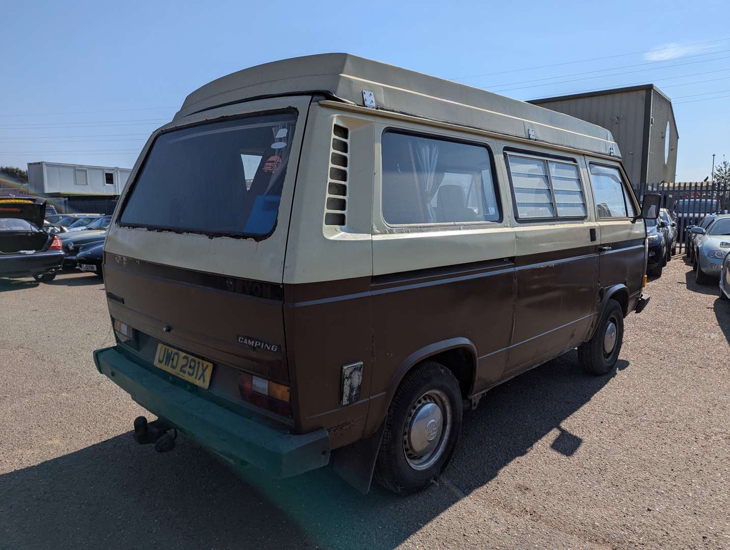 <p>1981 VW T25 CAMPER</p>