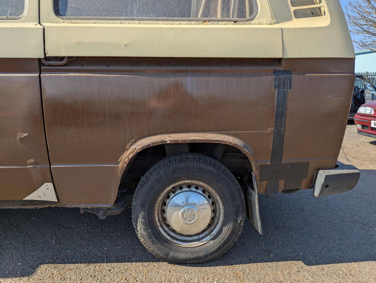 <p>1981 VW T25 CAMPER</p>