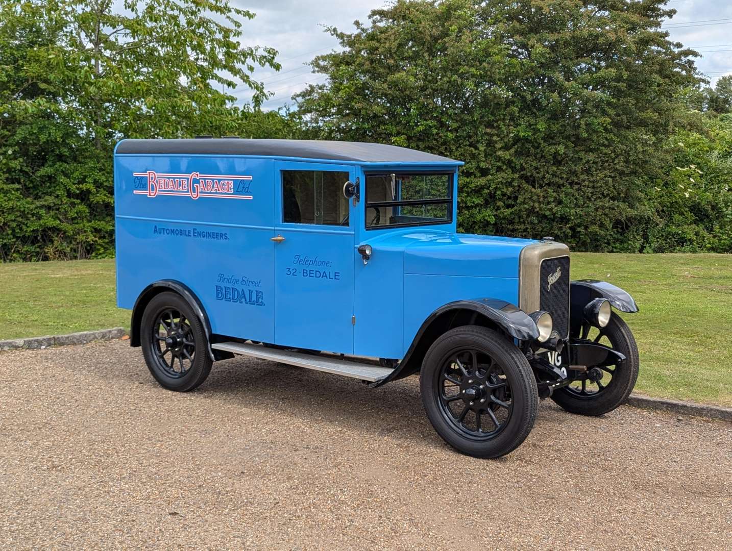 <p>1929 JOWETT VAN</p>