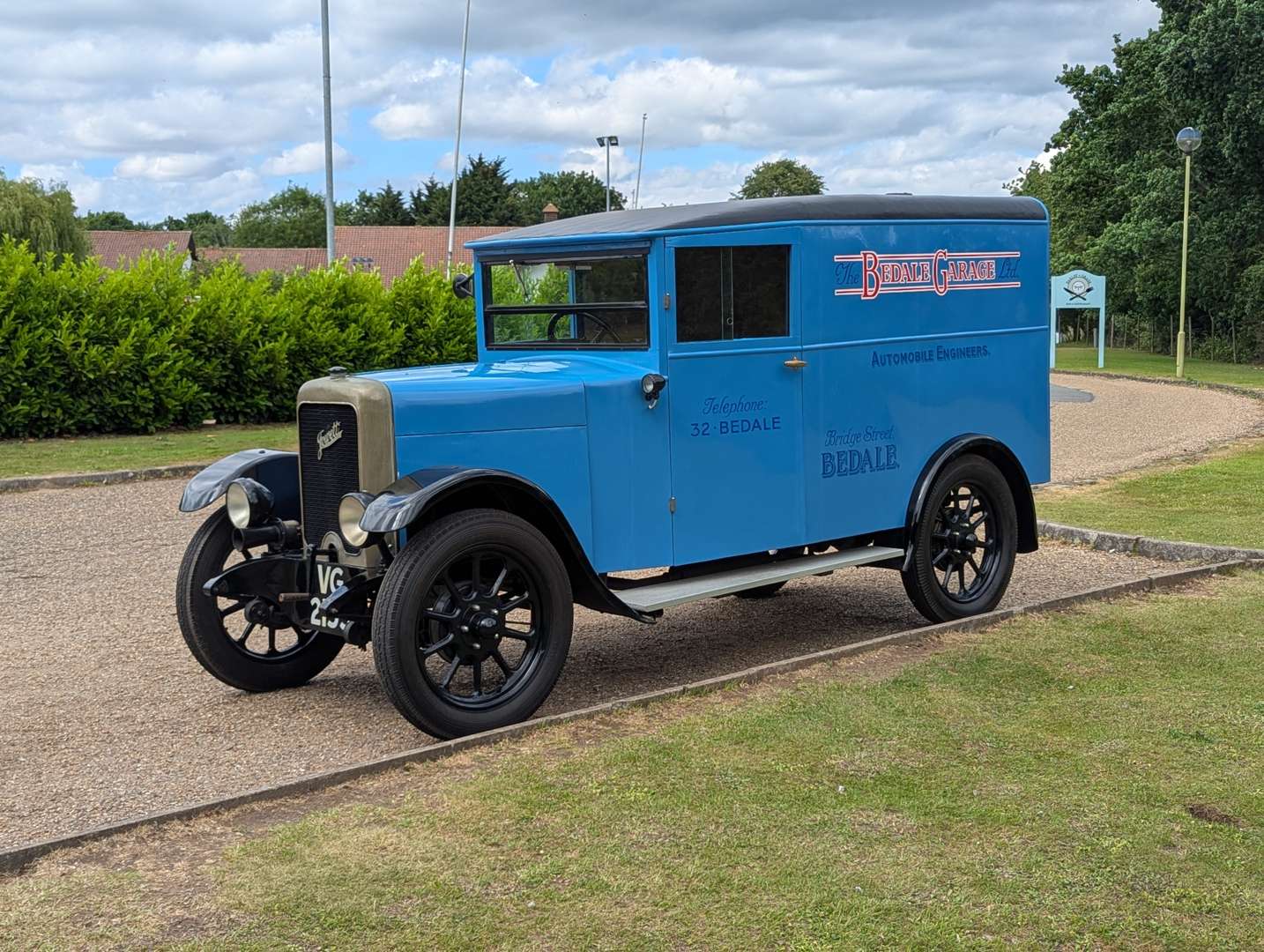 <p>1929 JOWETT VAN</p>