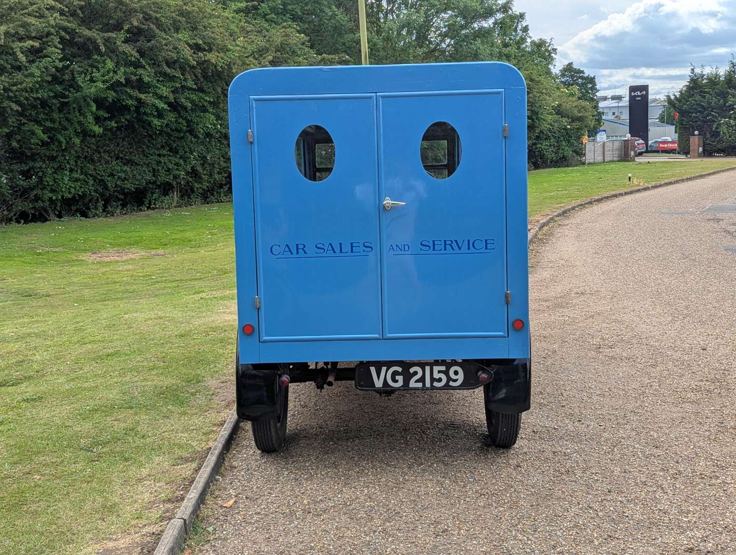 <p>1929 JOWETT VAN</p>