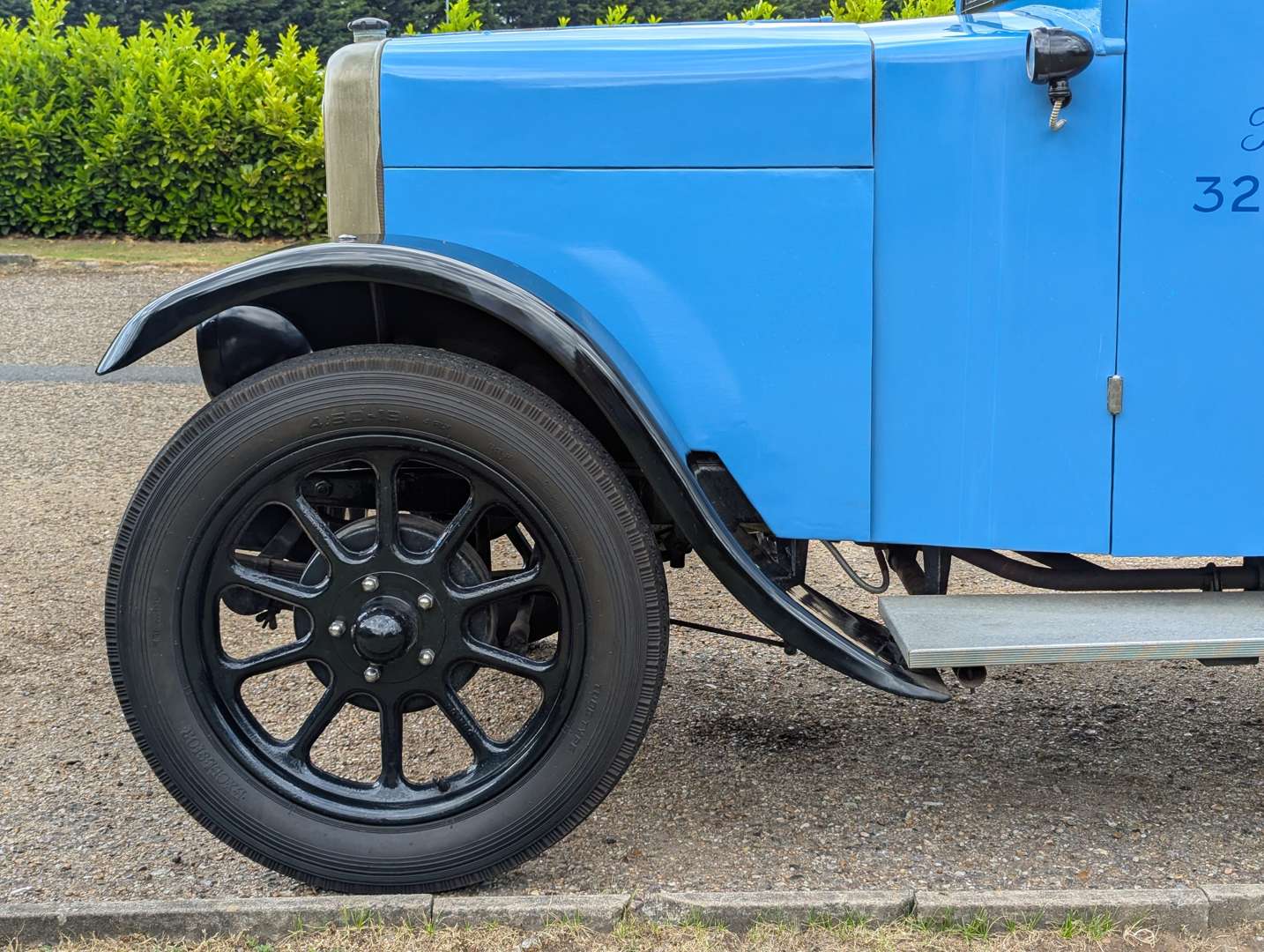 <p>1929 JOWETT VAN</p>