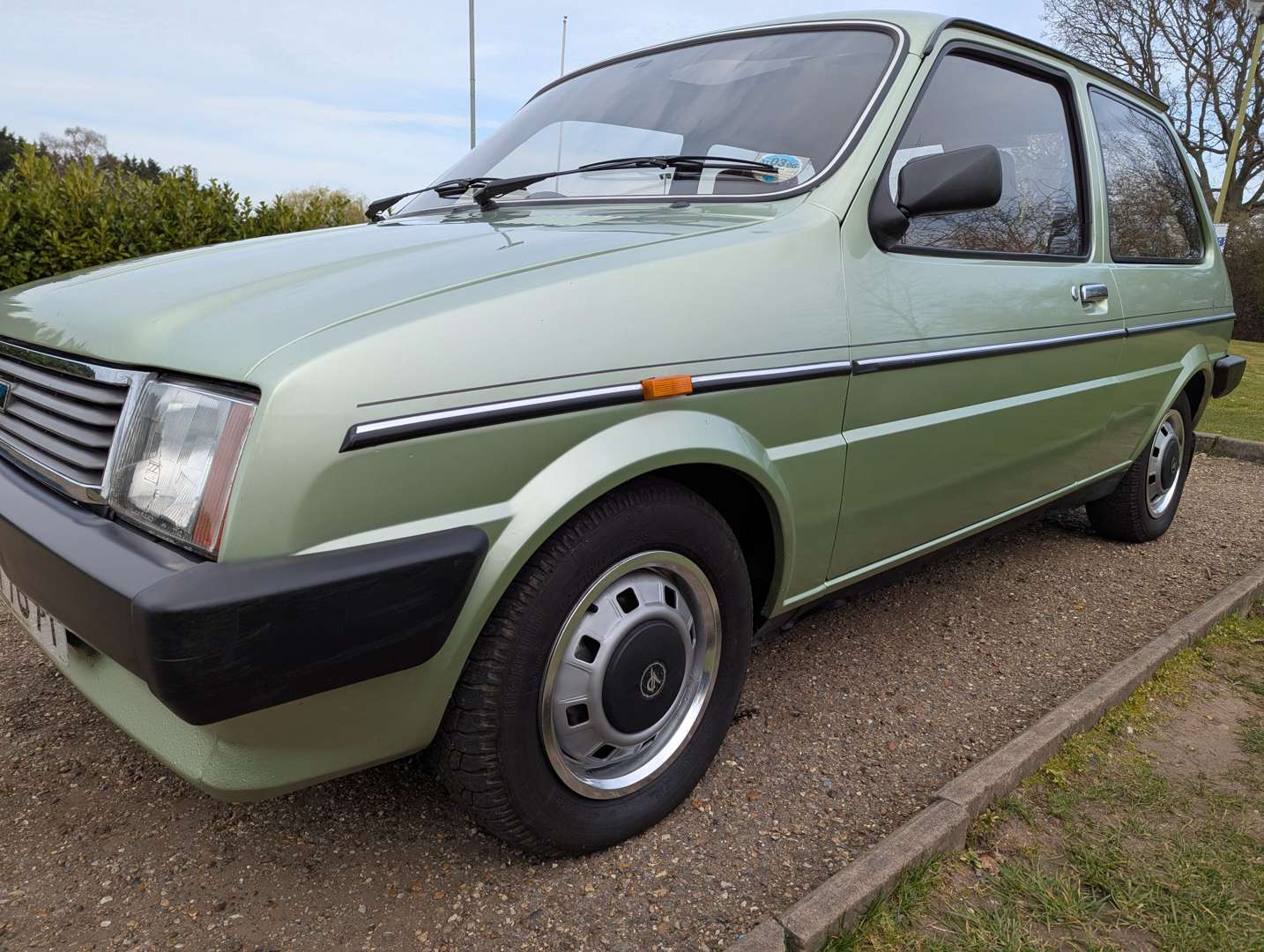 <p>1983 AUSTIN METRO V/PLAS AUTO</p>