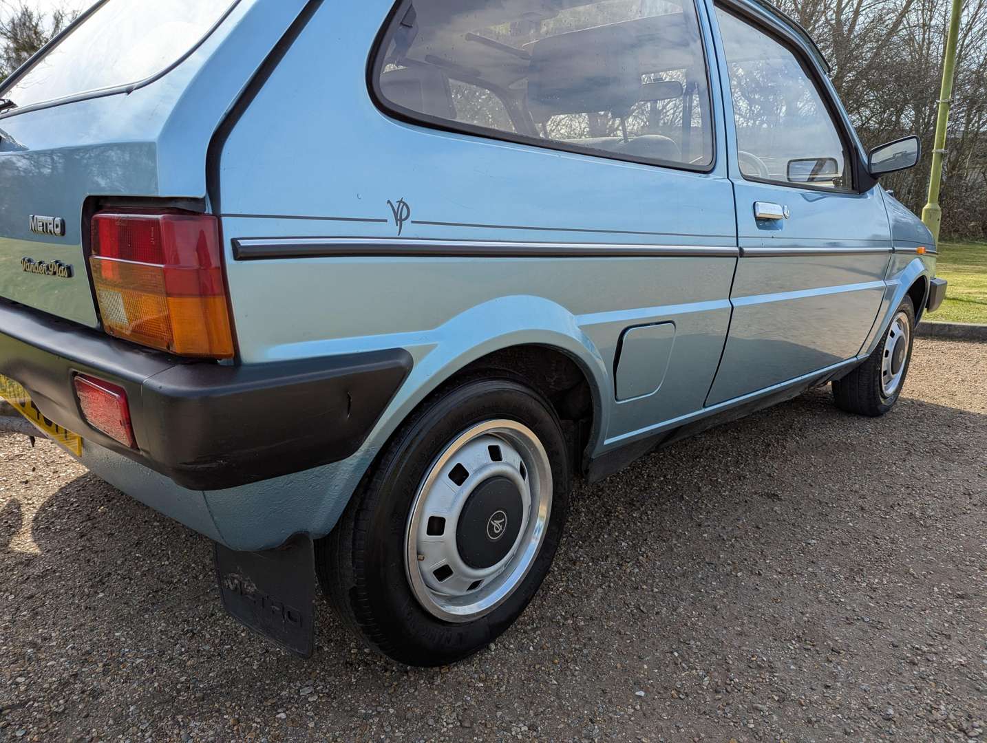 <p>1983 AUSTIN METRO V/PLAS</p>