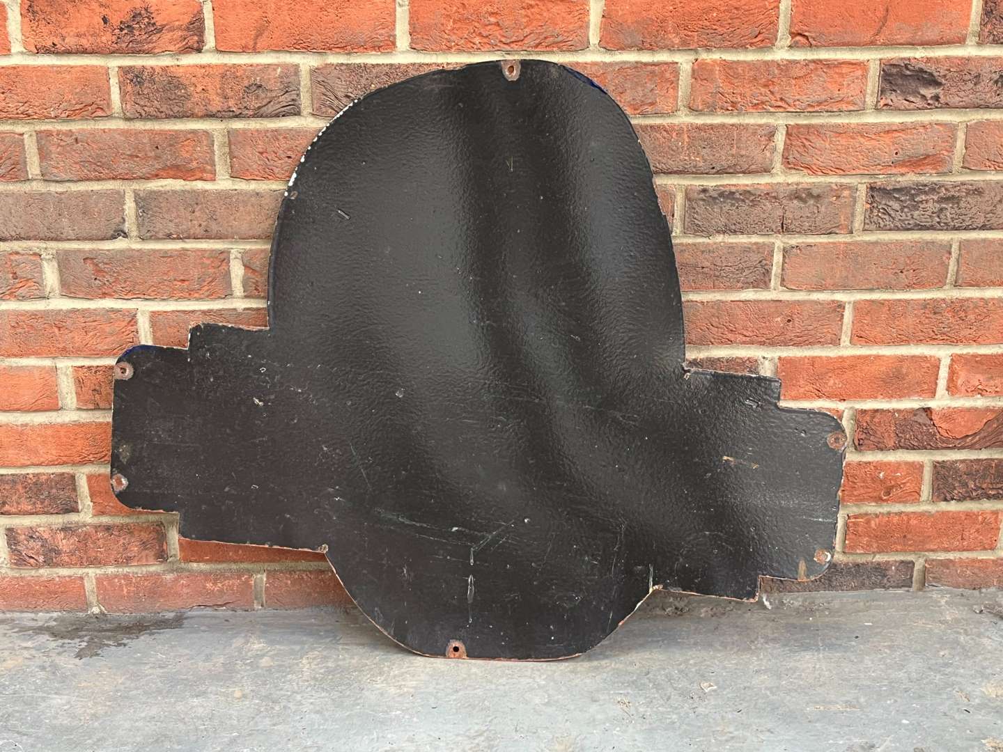 <p>Firestone Tyres Enamel Sign</p>