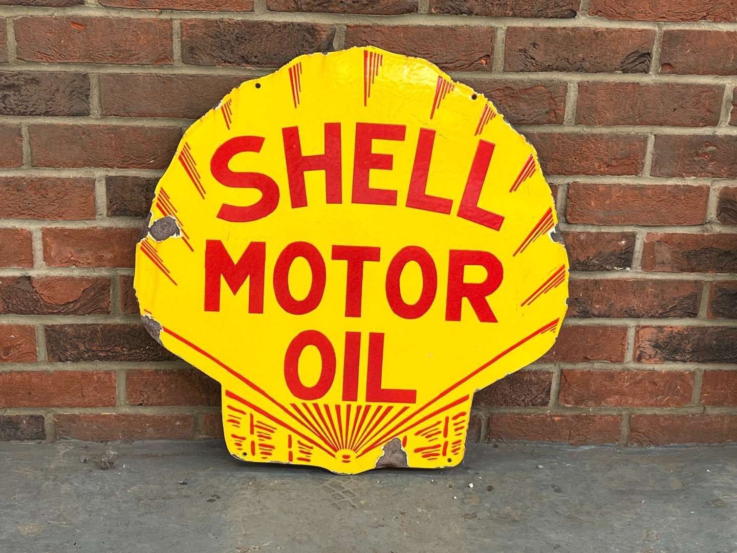 <p>Shell Motor Oil Enamel Sign</p>