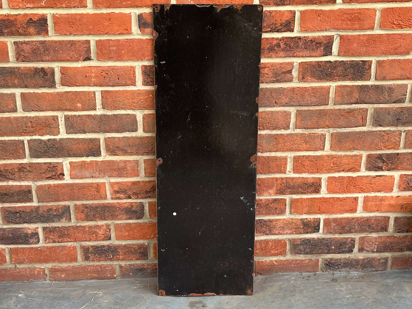 <p>Dunlop Tyres Enamel Sign</p>