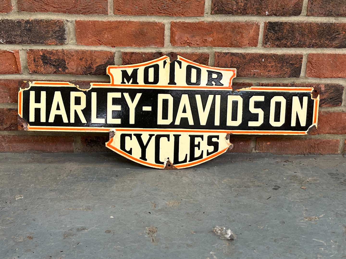 <p>Harley Davidson Motor Cycles Enamel Sign&nbsp;</p>