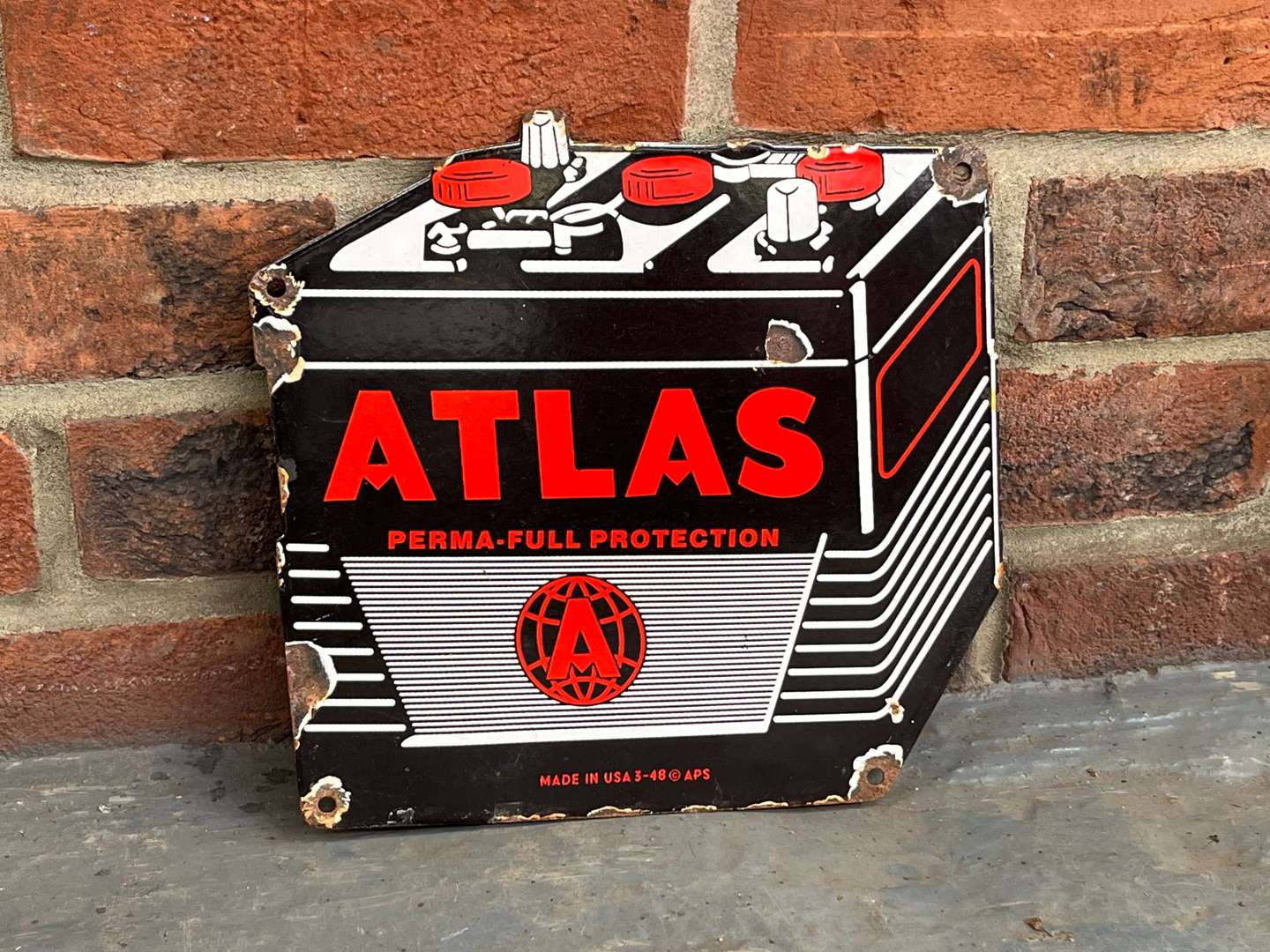 <p>Atlas Batteries Small Enamel Sign</p>
