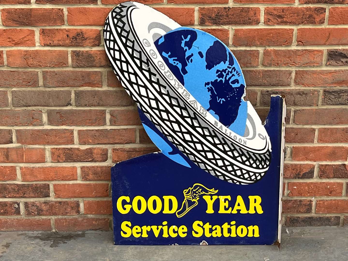 <p>Goodyear Service Station Enamel Flange Sign</p>