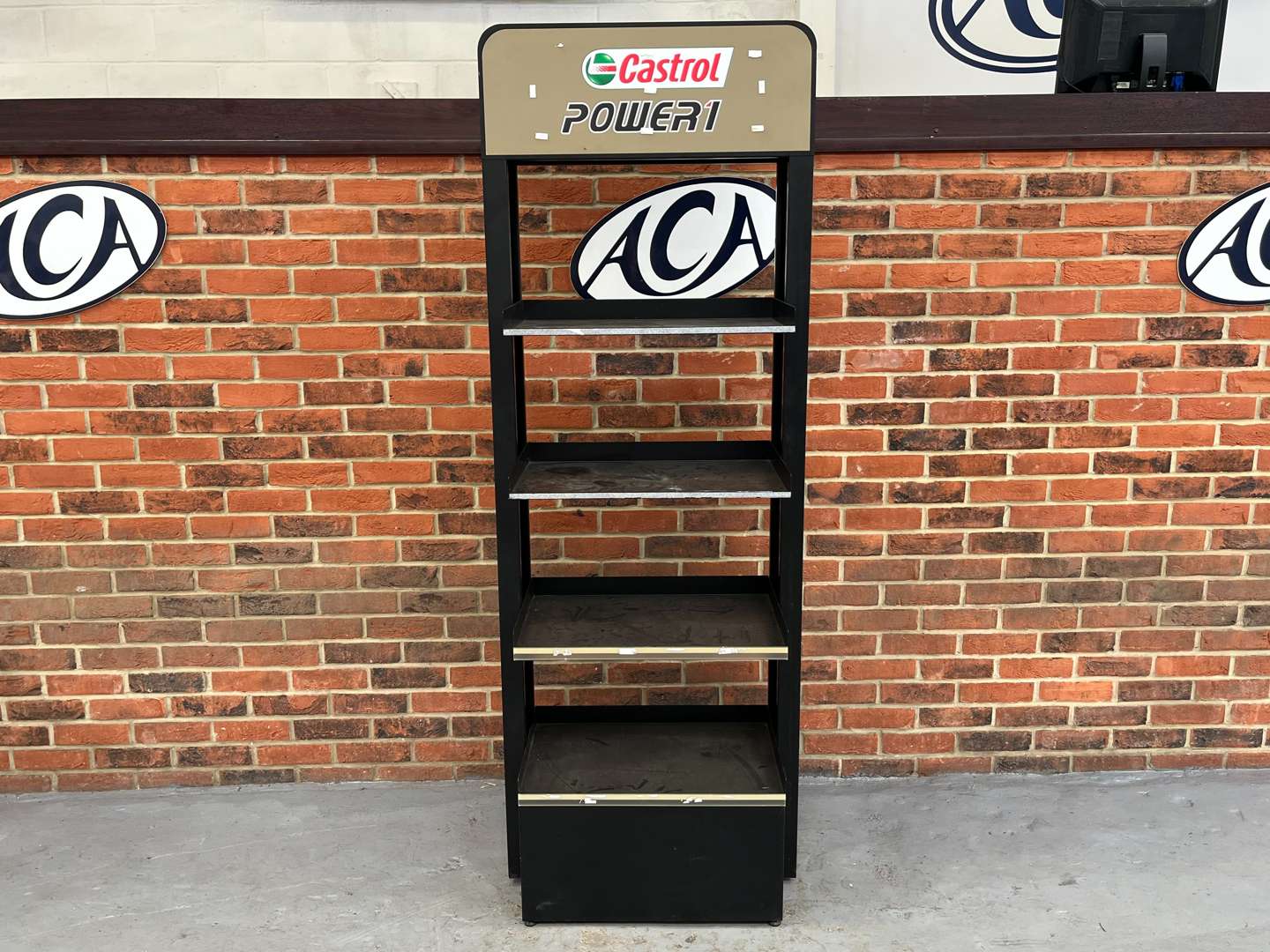 <p>Castrol Power 1 Oil Display Stand&nbsp;</p>