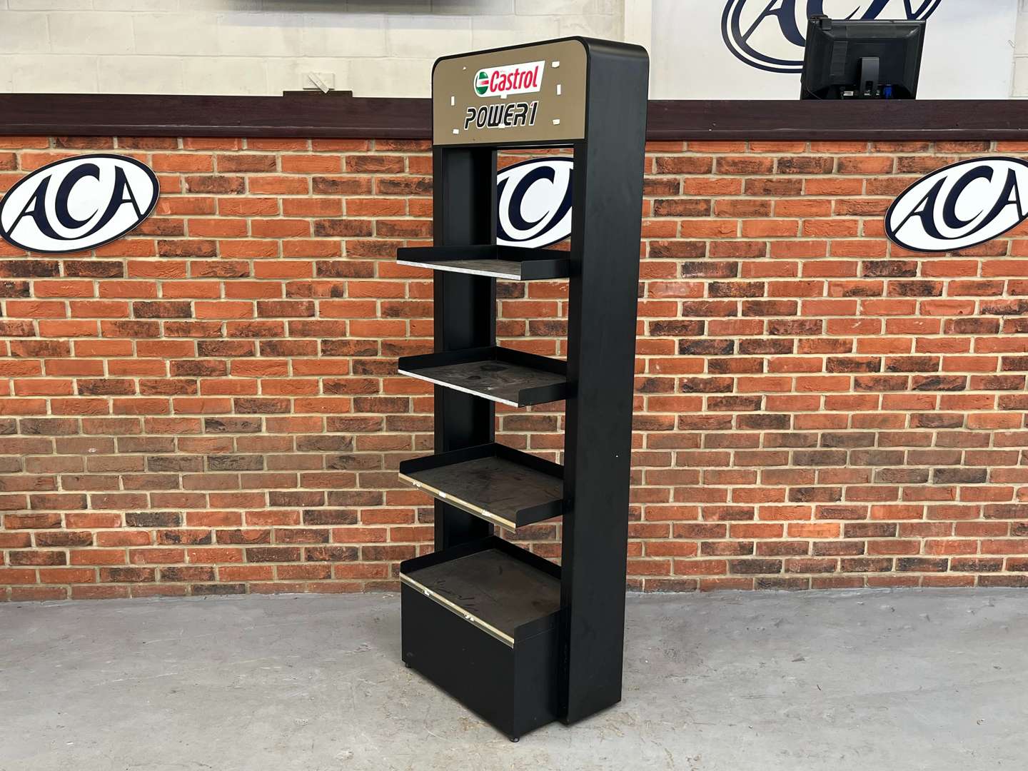 <p>Castrol Power 1 Oil Display Stand&nbsp;</p>