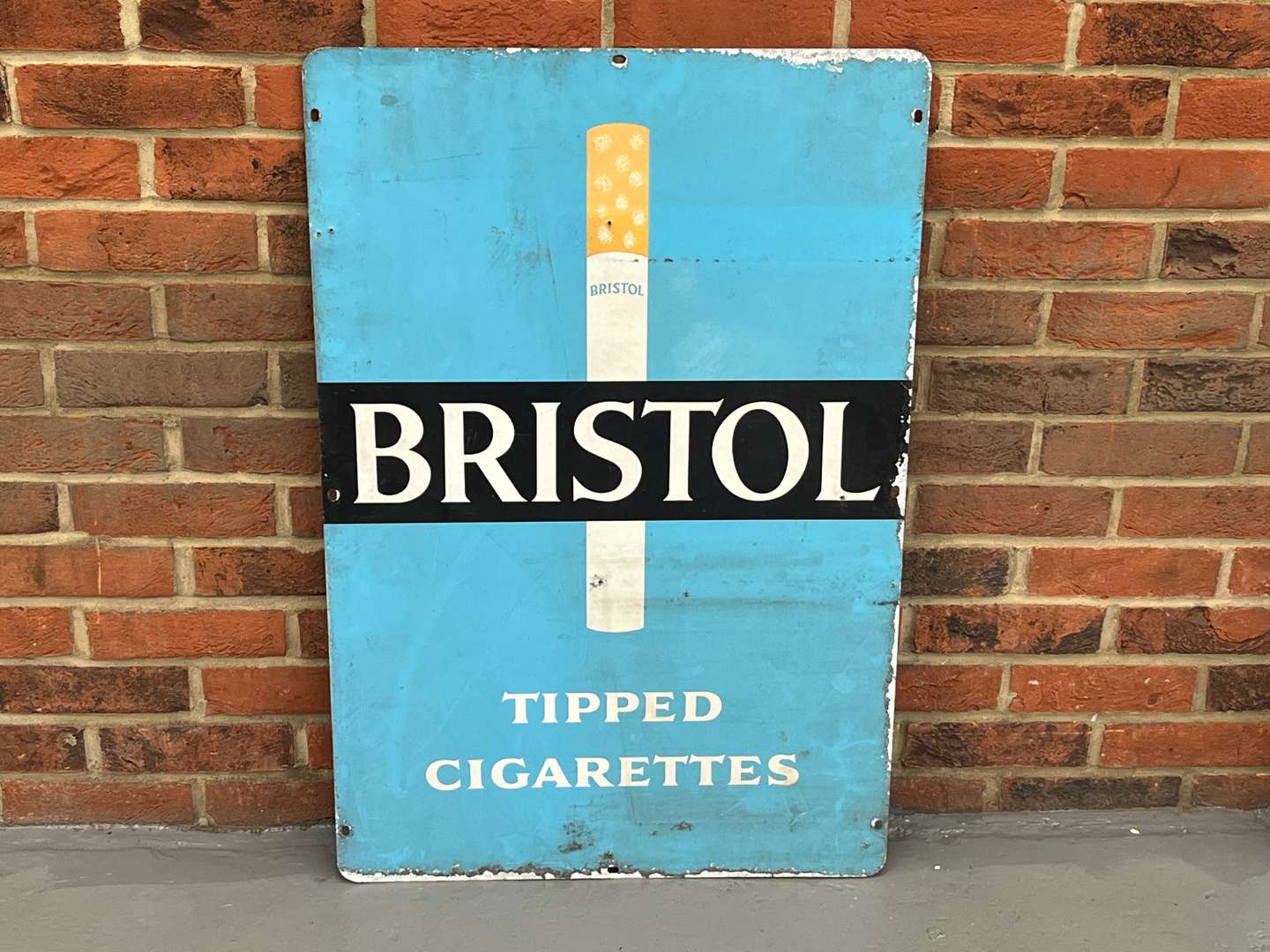 <p>Bristol Cigarettes Aluminum Sign&nbsp;</p>