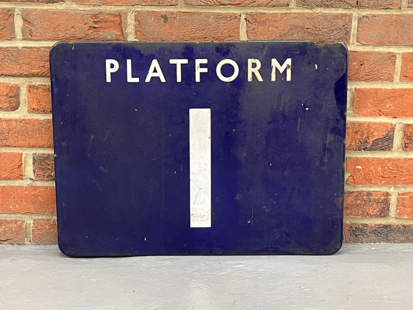 <p>Platform 1 Enamel Railway Sign</p>
