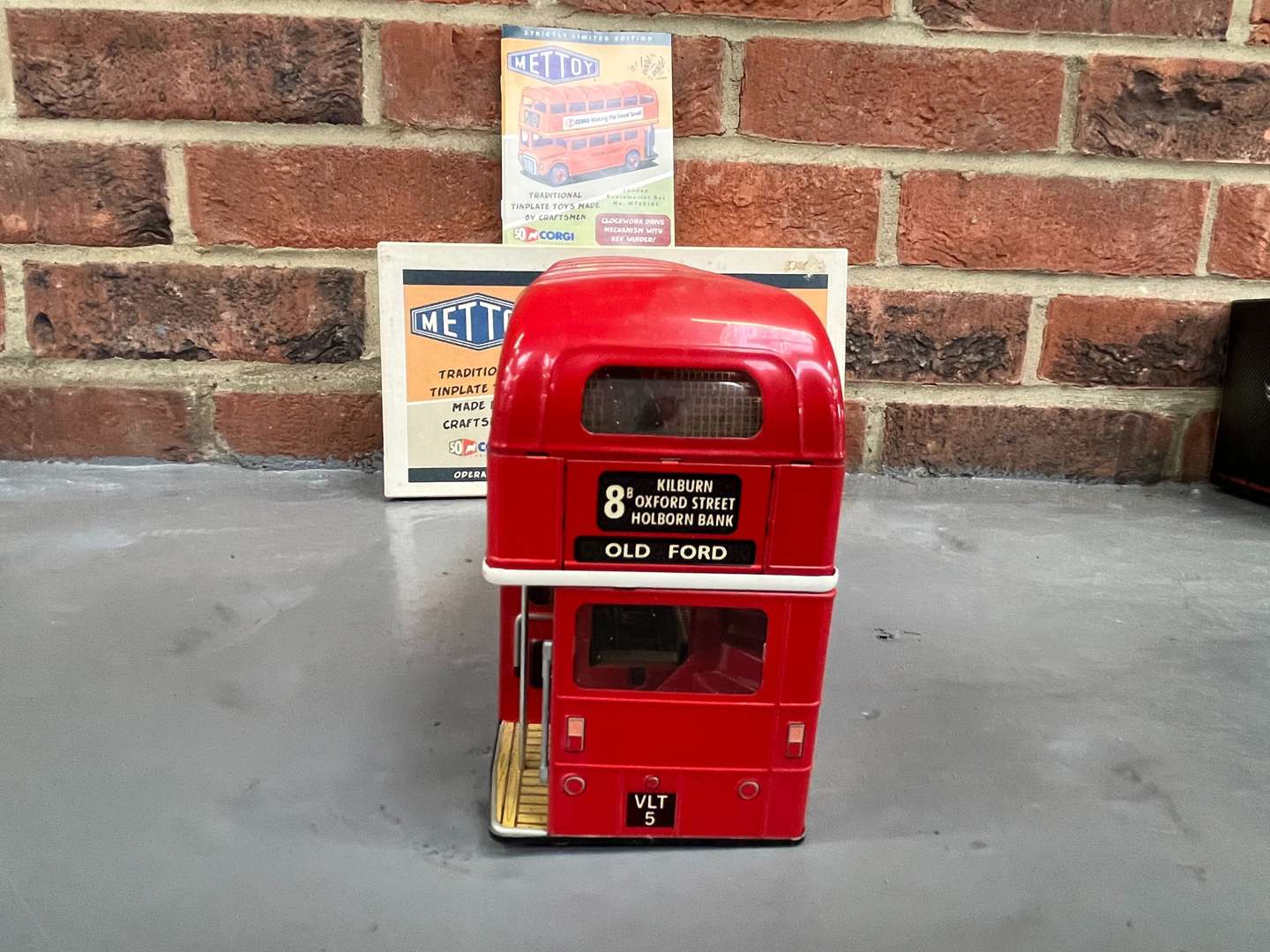<p>Mettoy Corgi Anniversary Modern Tin Plate Double Decker Bus</p>