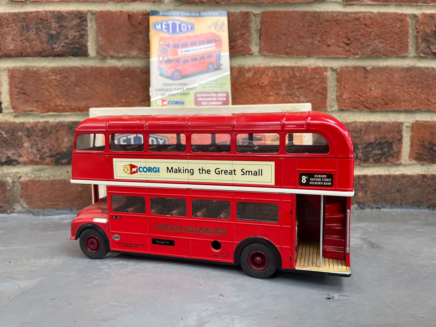 <p>Mettoy Corgi Anniversary Modern Tin Plate Double Decker Bus</p>