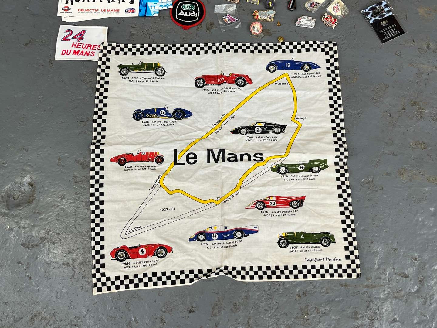 <p>Quantity of Boxed Die Cast Model Cars</p>