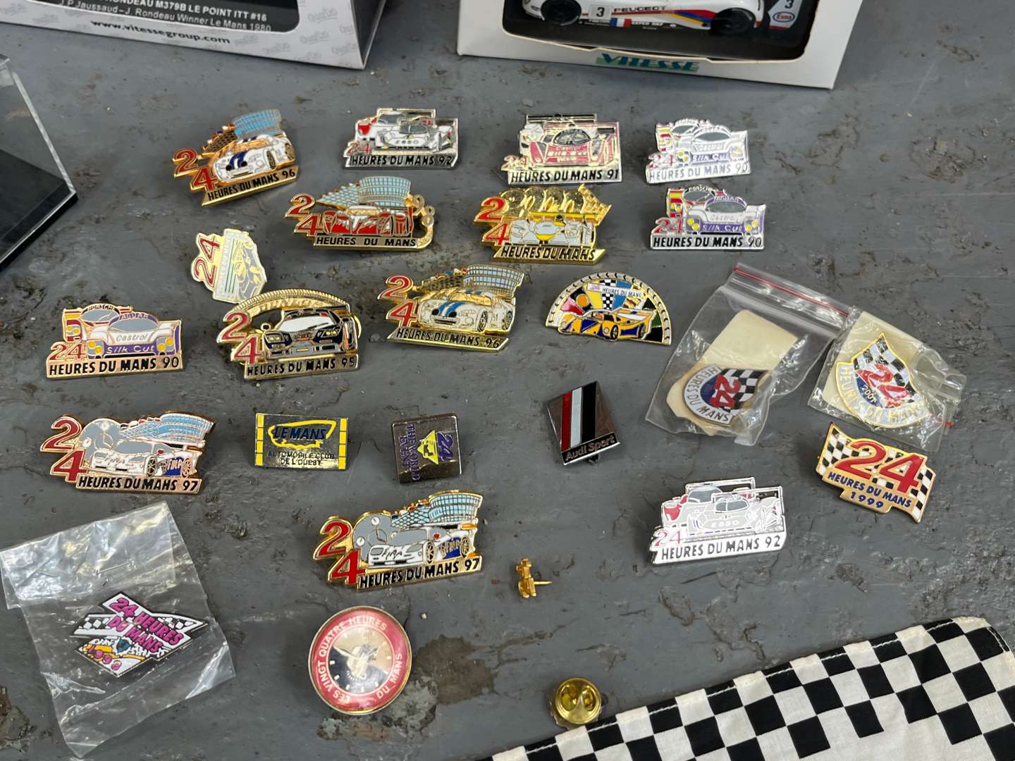 <p>Quantity of Boxed Die Cast Model Cars</p>