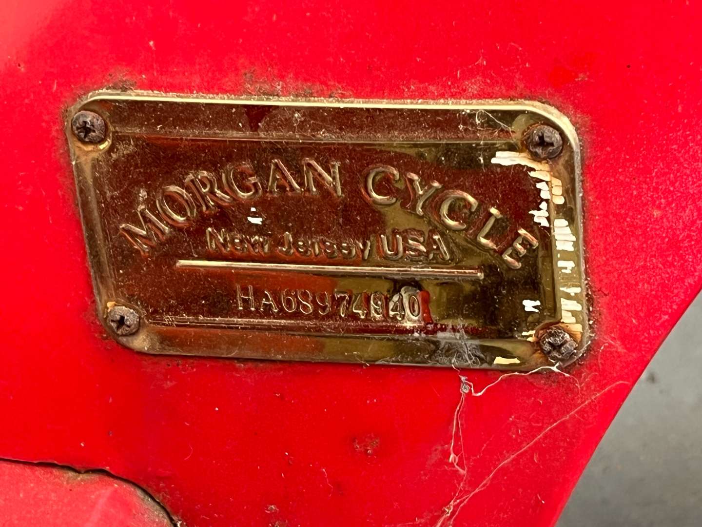 <p>Morgan Tin Plate Childs Trike</p>