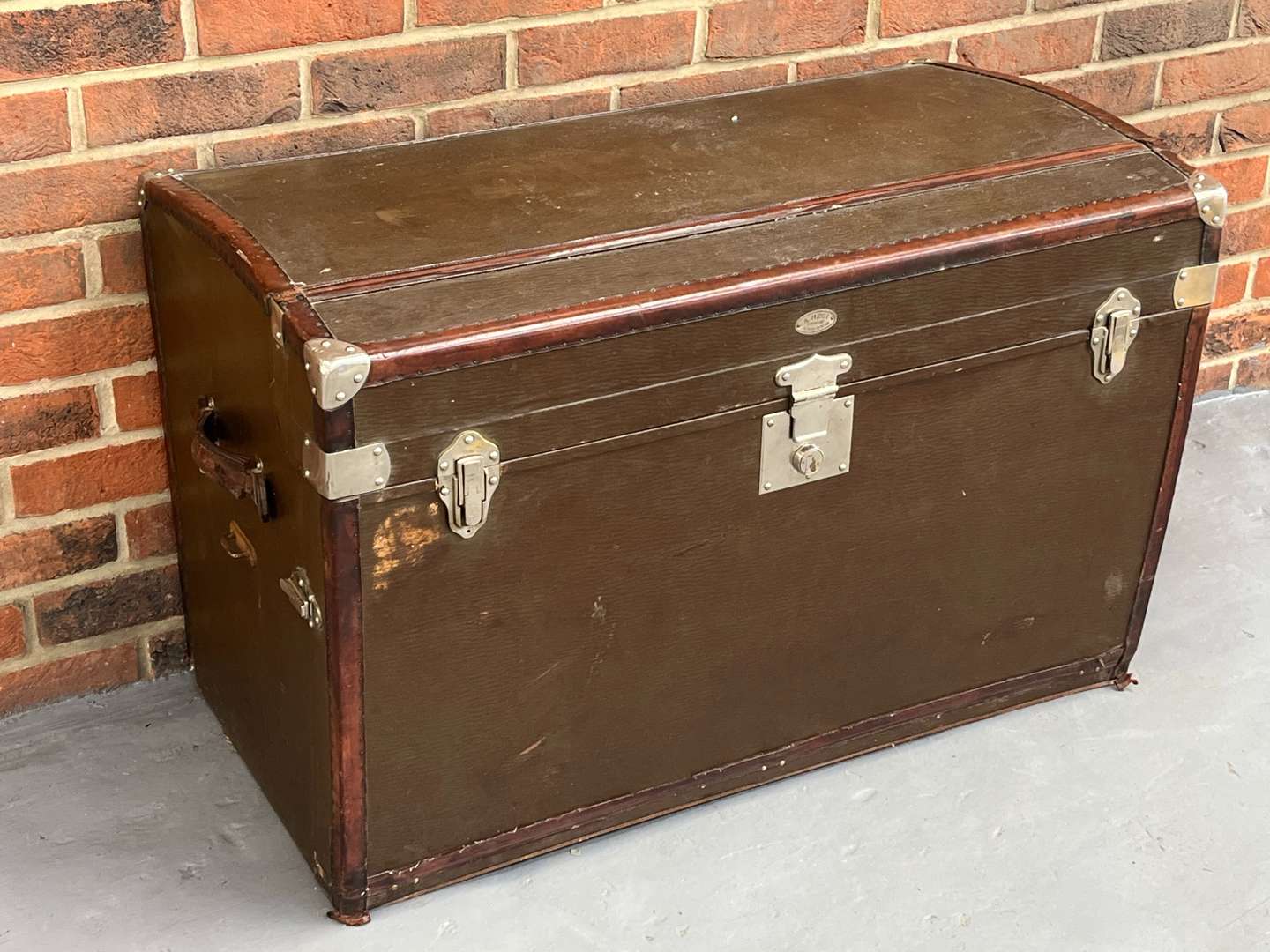 <p>Hegi Leather bound Travelling Trunk &nbsp;&nbsp;</p>