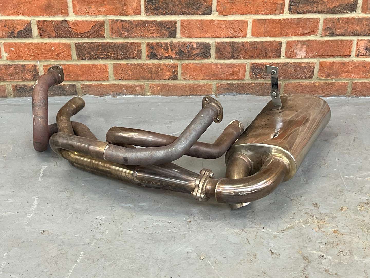 <p>Beetle Exhaust&nbsp;</p>