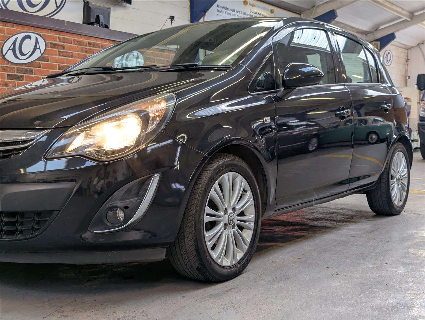 <p>2014 VAUXHALL CORSA SE</p>