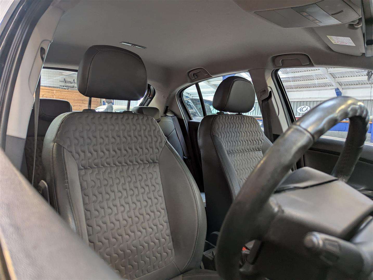 <p>2014 VAUXHALL CORSA SE</p>