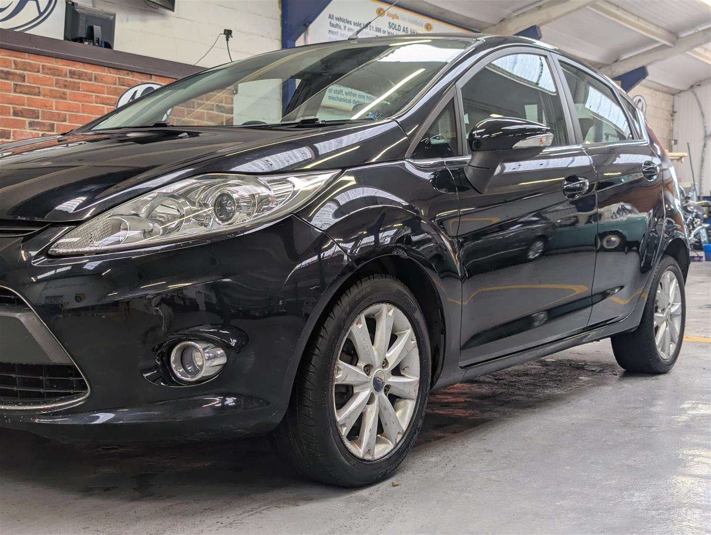 <p>2008 FORD FIESTA **SOLD</p>